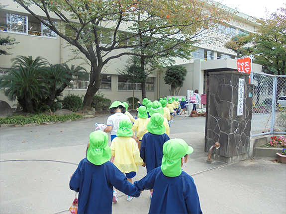 小学校見学